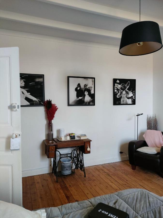 Bed and Breakfast L' Embellie Sur Lot à Sainte-Livrade-sur-Lot Extérieur photo